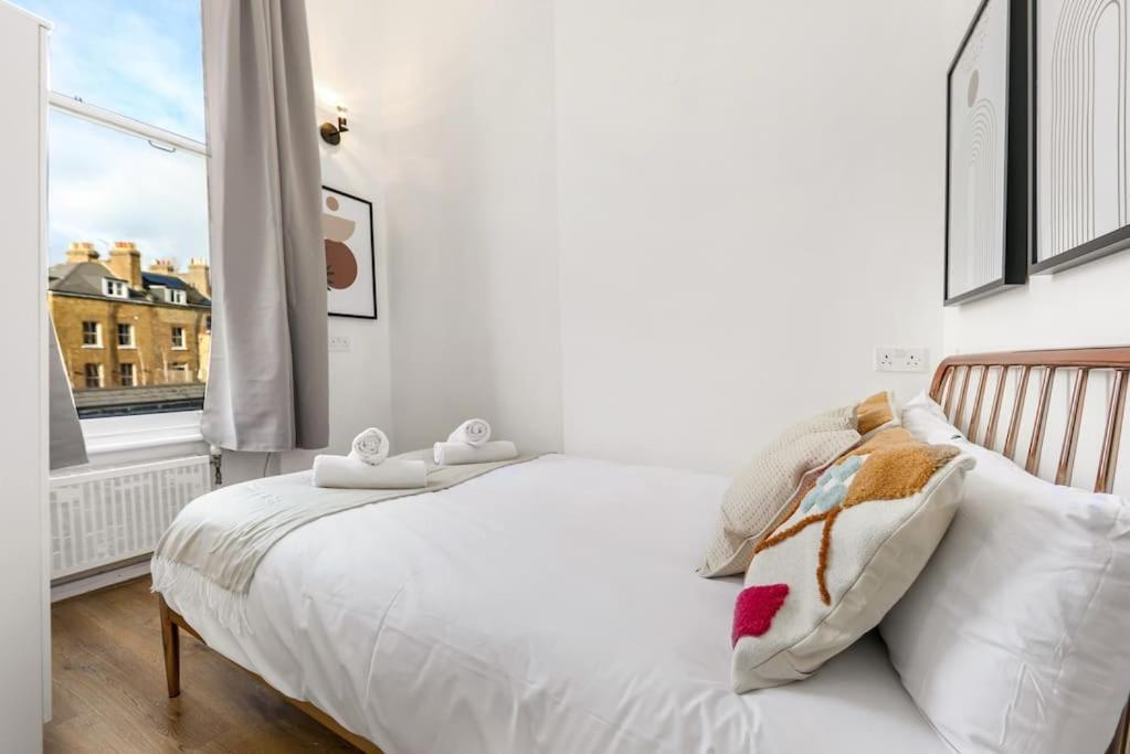 Cosy Place Near Camden Town Лондон Экстерьер фото